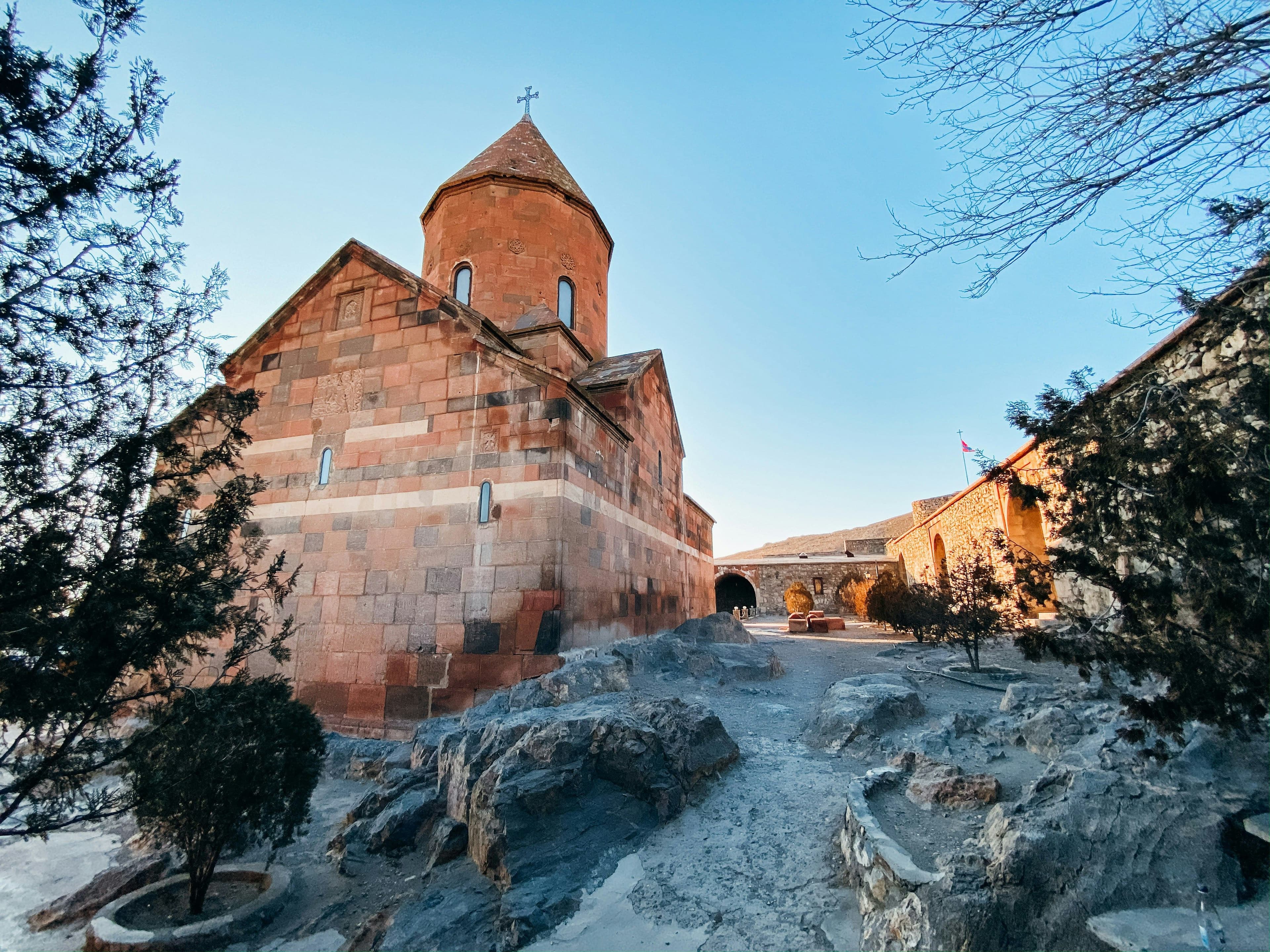 Suci nan Indah di Armenia